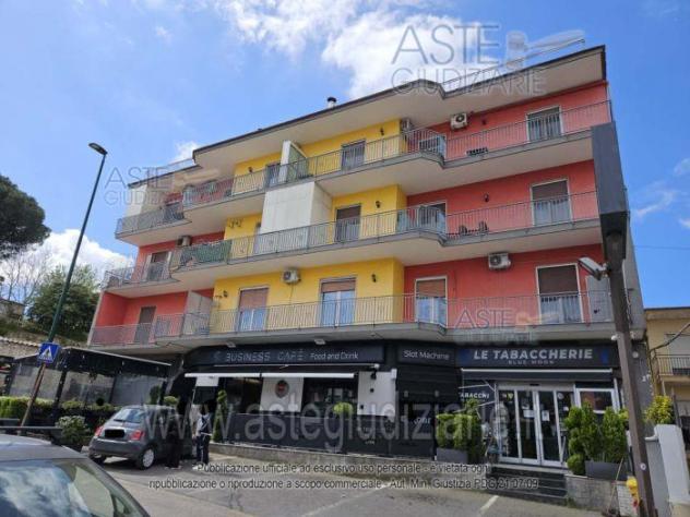 negozio in vendita a Napoli in zona Chiaiano