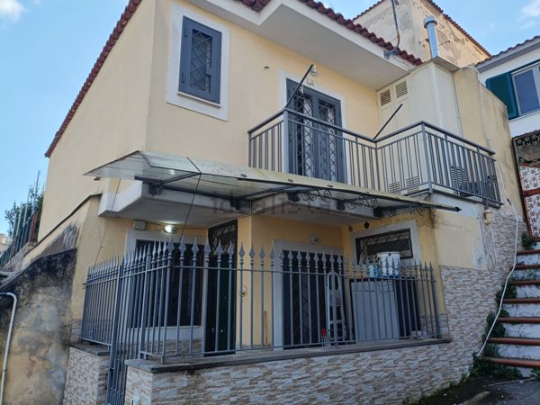appartamento in vendita a Napoli in zona Chiaiano