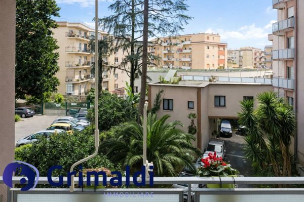appartamento in vendita a Napoli in zona Arenella