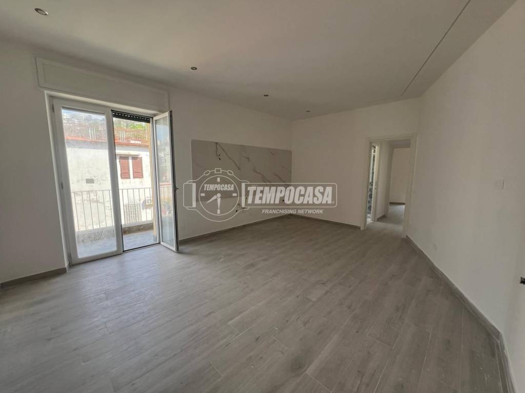 appartamento in vendita a Napoli in zona Fuorigrotta