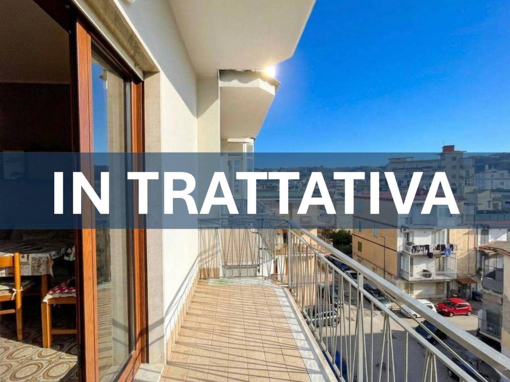 appartamento in vendita a Napoli in zona Pianura