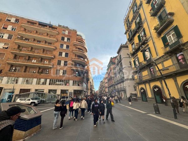 appartamento in vendita a Napoli in zona Montecalvario
