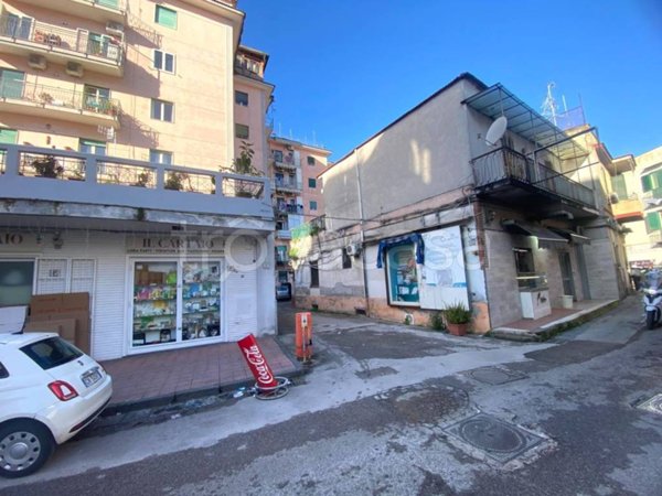 appartamento in vendita a Napoli in zona Soccavo