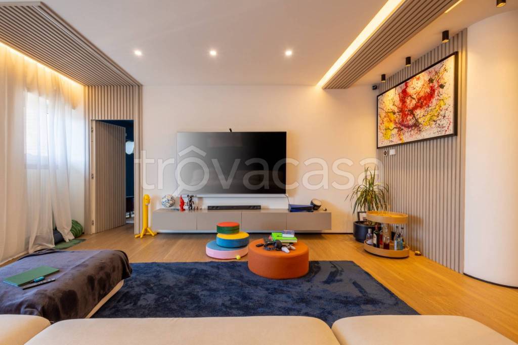 appartamento in vendita a Napoli in zona Fuorigrotta