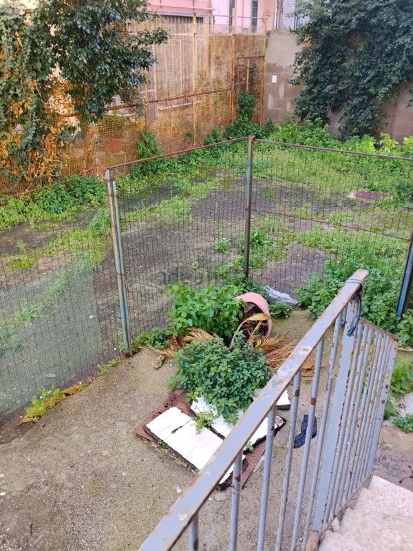 appartamento in vendita a Napoli in zona Bagnoli