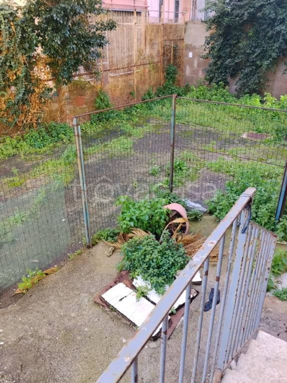 appartamento in vendita a Napoli in zona Bagnoli