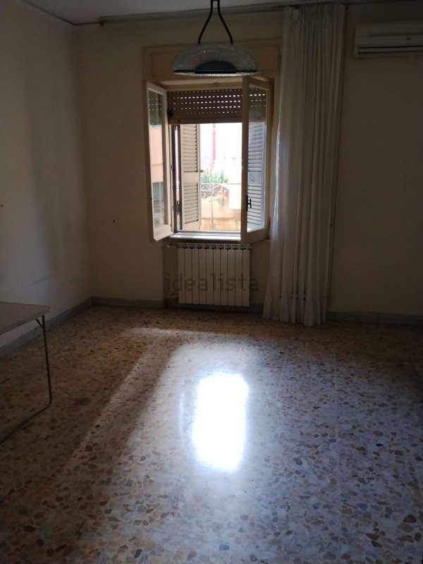 appartamento in vendita a Napoli in zona Bagnoli