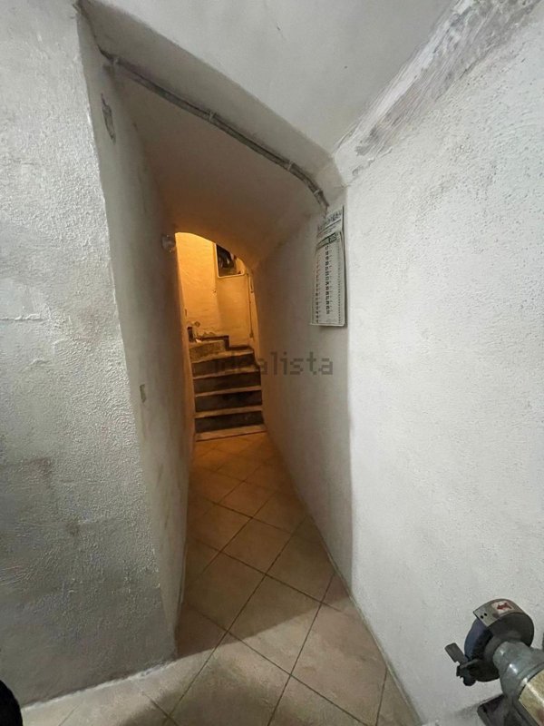 appartamento in vendita a Napoli in zona Pendino / San Giuseppe