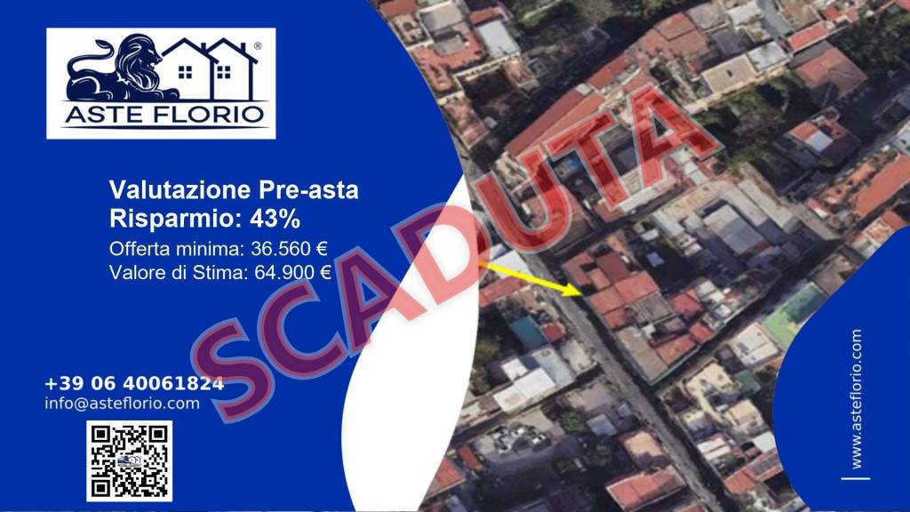locale commerciale in vendita a Napoli