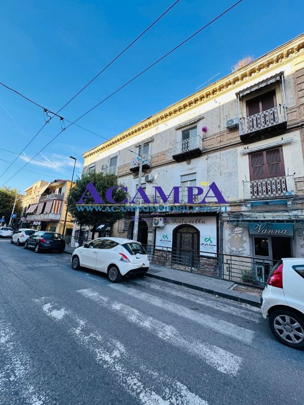 appartamento in vendita a Napoli in zona Secondigliano