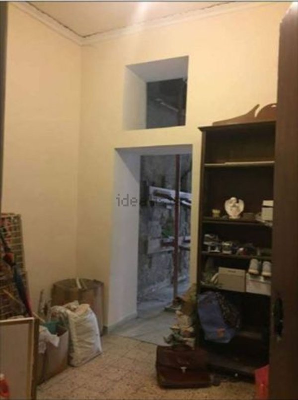 appartamento in vendita a Napoli in zona San Ferdinando