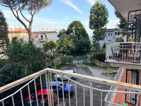 appartamento in vendita a Napoli in zona Posillipo