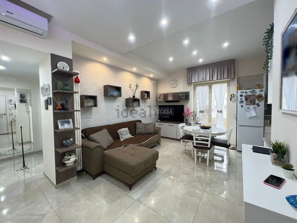 appartamento in vendita a Napoli in zona Fuorigrotta