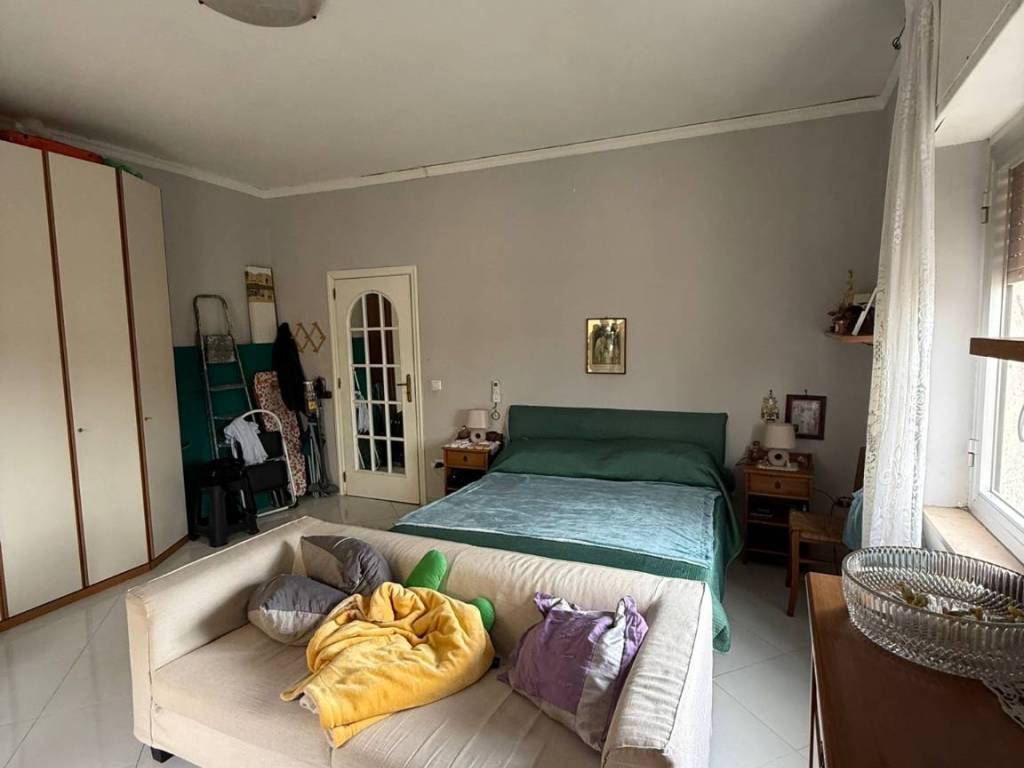 appartamento in vendita a Napoli in zona Pianura