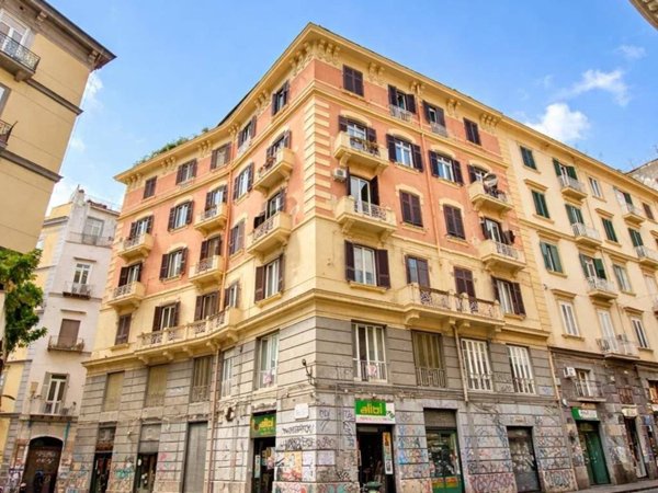 negozio in vendita a Napoli