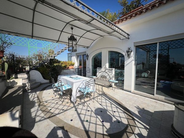 appartamento in vendita a Napoli in zona Vomero