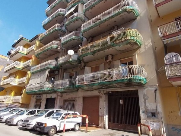 appartamento in vendita a Napoli in zona Pianura