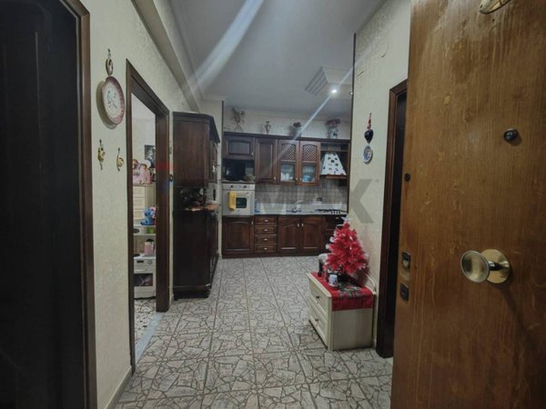 appartamento in vendita a Napoli in zona Secondigliano