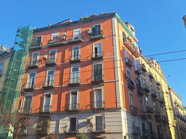 appartamento in vendita a Napoli in zona Pendino / San Giuseppe