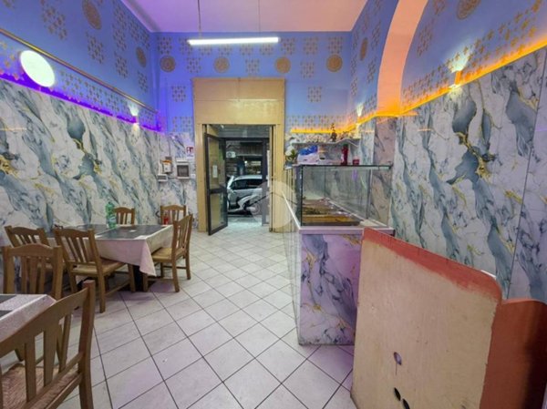 negozio in vendita a Napoli