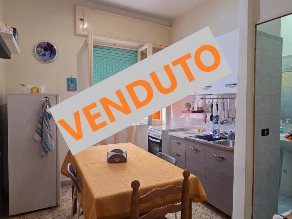 appartamento in vendita a Napoli in zona Bagnoli