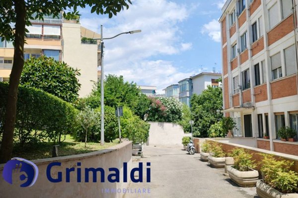 appartamento in vendita a Napoli in zona Posillipo