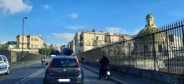 appartamento in vendita a Napoli in zona Stella