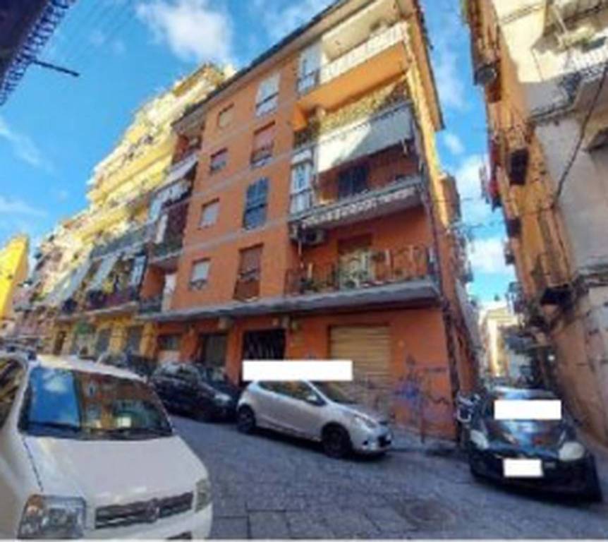 negozio in vendita a Napoli
