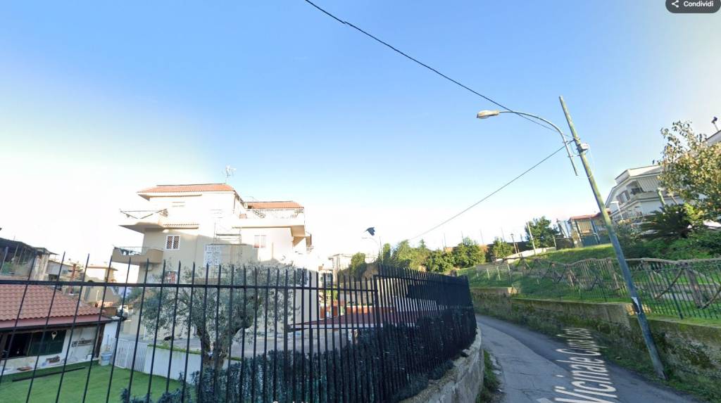 appartamento in vendita a Napoli in zona Camaldoli