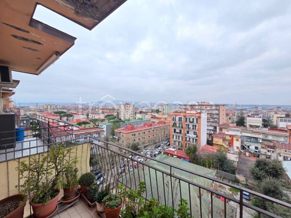 appartamento in vendita a Napoli in zona Barra
