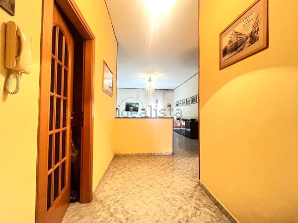 appartamento in vendita a Napoli in zona Pianura