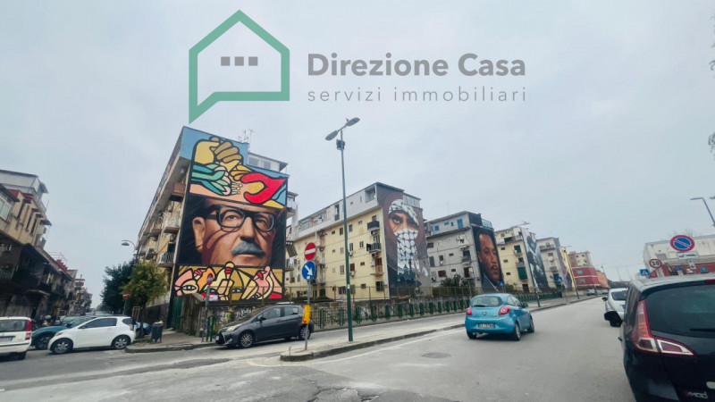 appartamento in vendita a Napoli in zona Barra