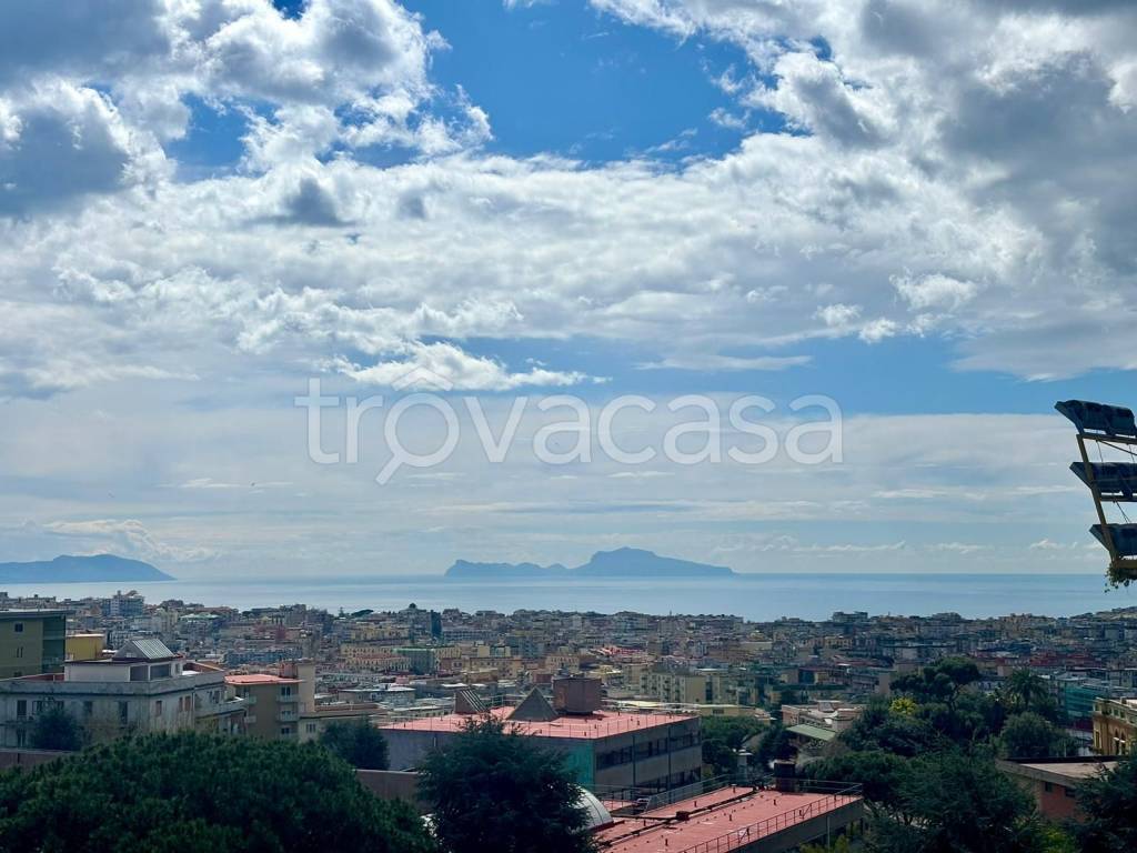 appartamento in vendita a Napoli