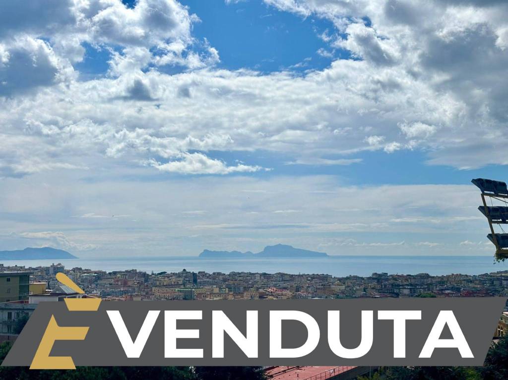 appartamento in vendita a Napoli