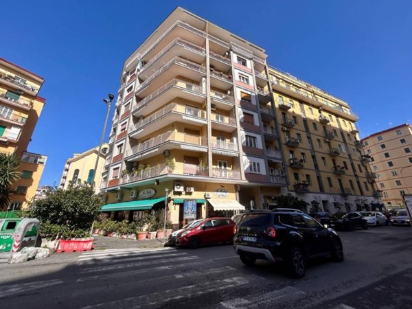 appartamento in vendita a Napoli in zona Vomero