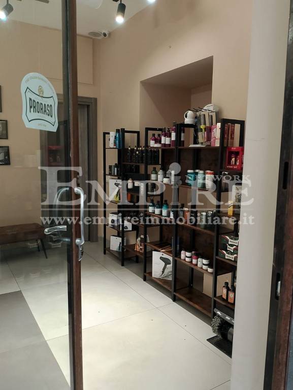 bivano in vendita a Napoli in zona Vomero