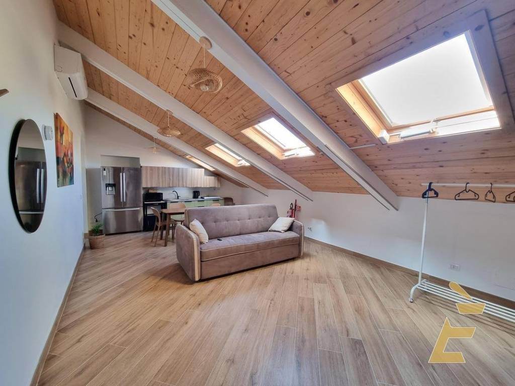 appartamento in vendita a Napoli