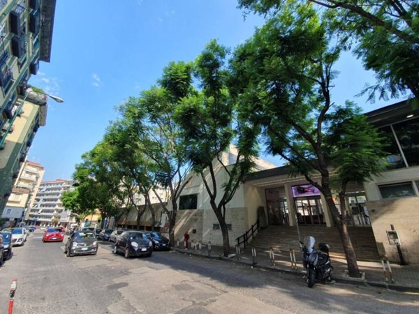 appartamento in vendita a Napoli in zona Vomero