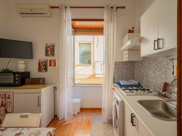 appartamento in vendita a Napoli in zona Posillipo