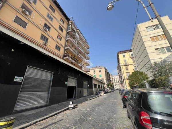 negozio in vendita a Napoli