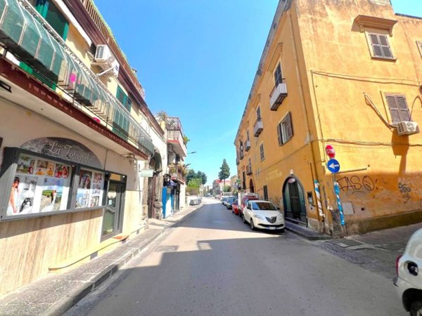 appartamento in vendita a Napoli in zona Piscinola