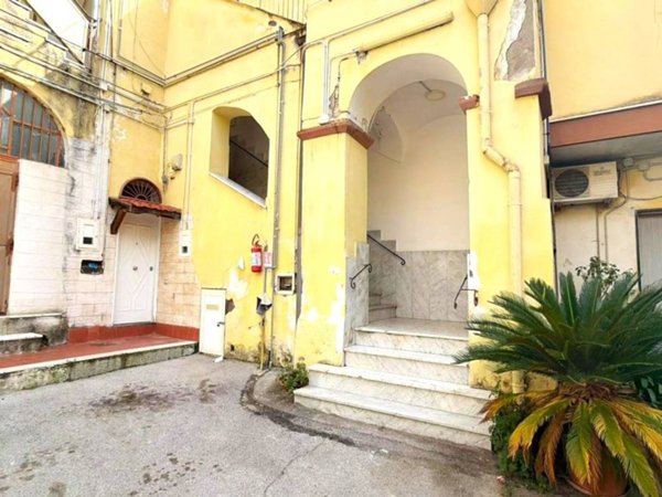 appartamento in vendita a Napoli in zona Piscinola