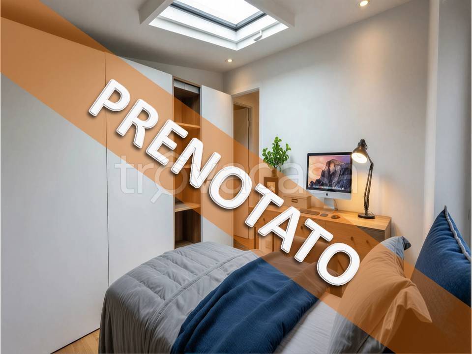 appartamento in vendita a Napoli in zona Barra