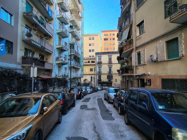 appartamento in vendita a Napoli in zona Arenella