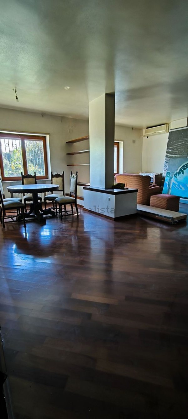 appartamento in vendita a Napoli in zona Capodimonte / Colli Aminei