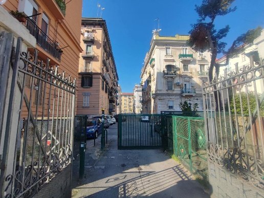 appartamento in vendita a Napoli in zona Zona Industriale-Ferrovia