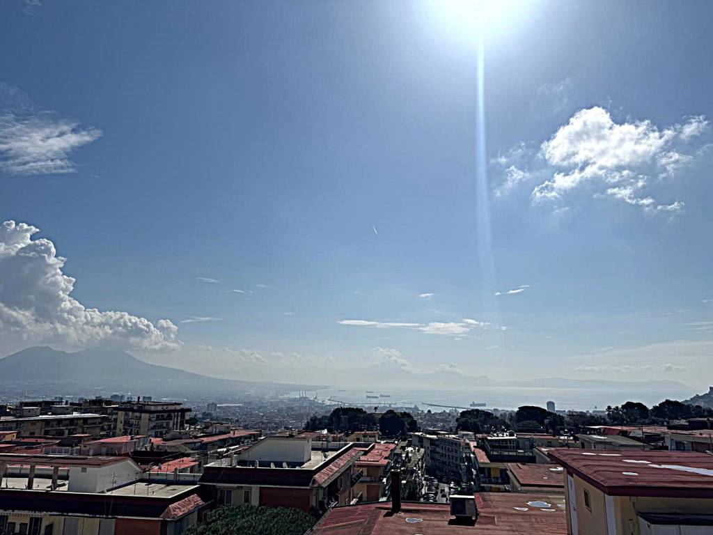 appartamento in vendita a Napoli in zona Capodimonte / Colli Aminei