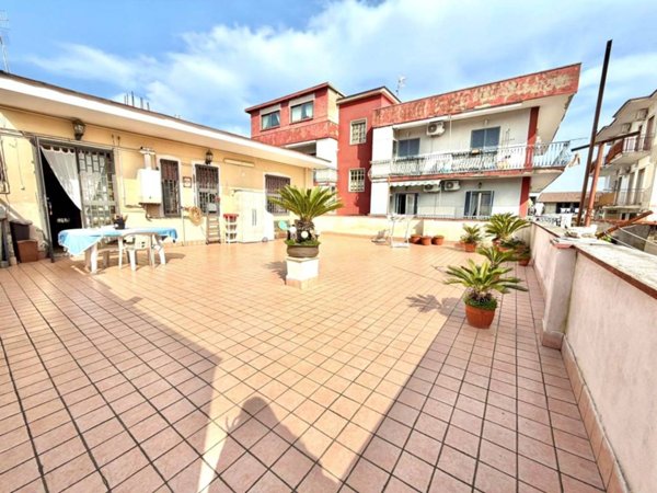 appartamento in vendita a Napoli in zona Chiaiano