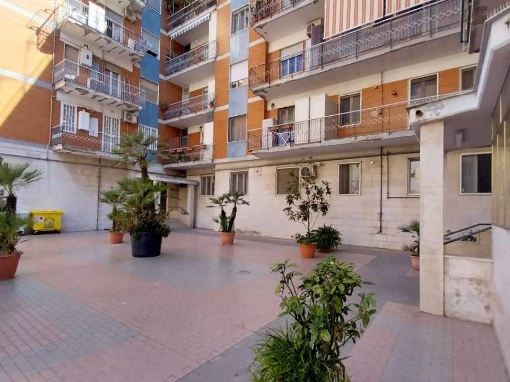 appartamento in vendita a Napoli in zona Camaldoli