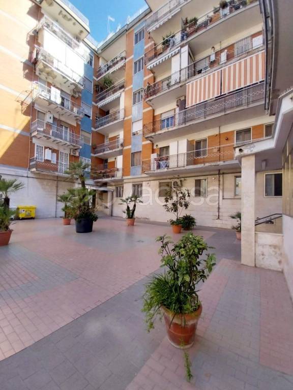 appartamento in vendita a Napoli in zona Camaldoli